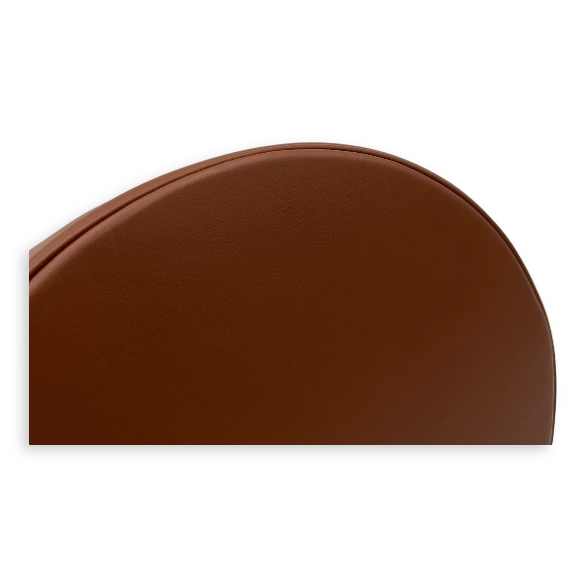 16 Tan Bucket Bag in Calfskin, Gold hardware - Image 10