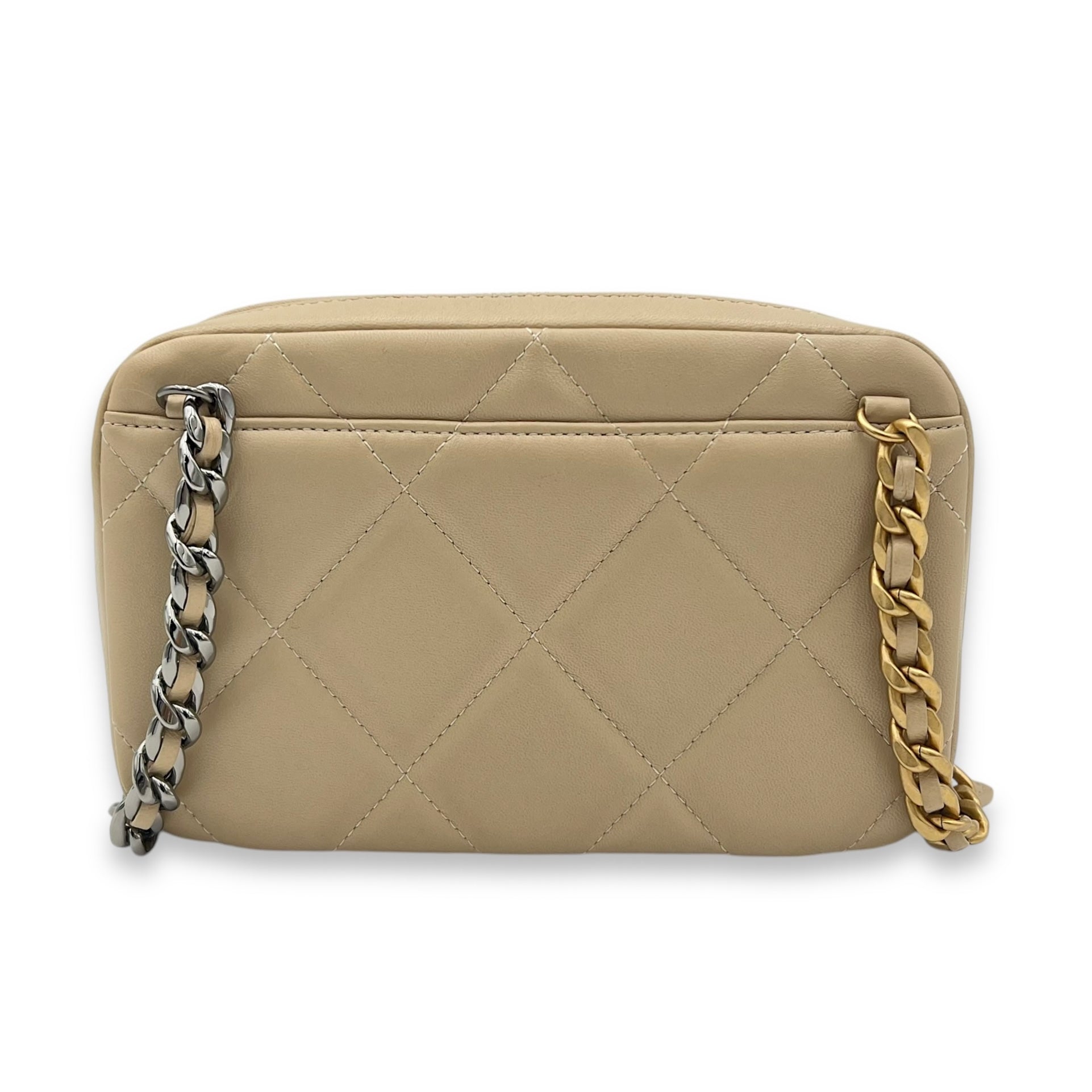 C19 Beige Clutch With Chain Camera Bag in Lambskin, Mixed hardware - Image 3