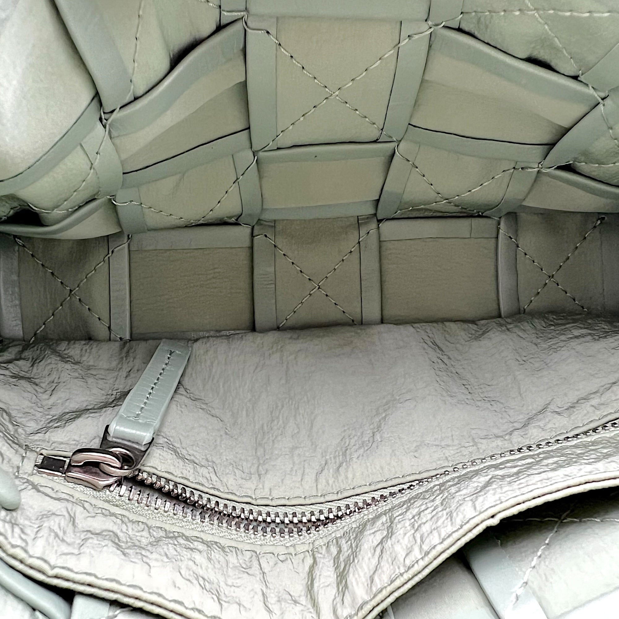 Cassette Crossbody Bag Green in Calfskin - Image 7