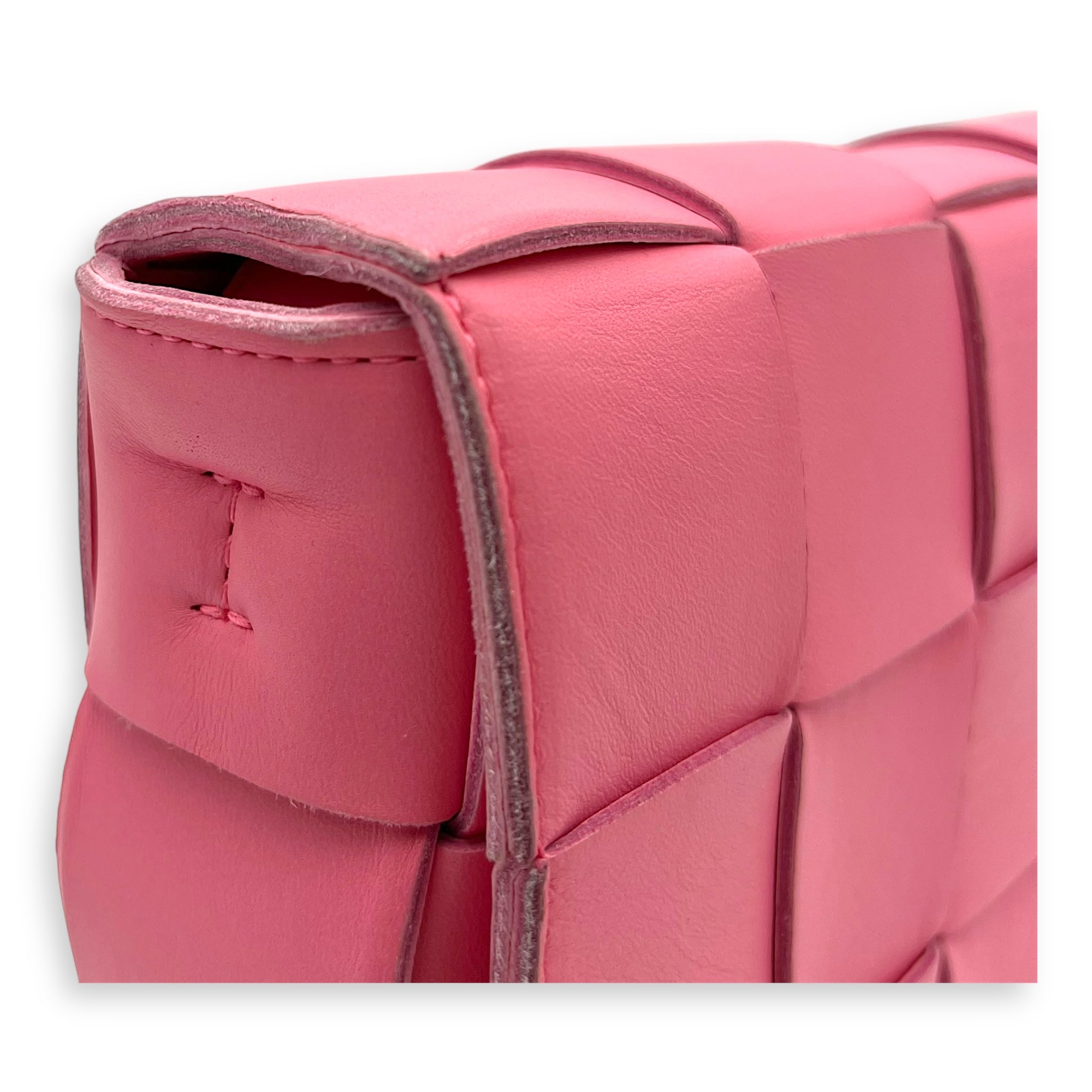 Cassette Crossbody Bag Pink in Calfskin, Silver hardware - Image 8
