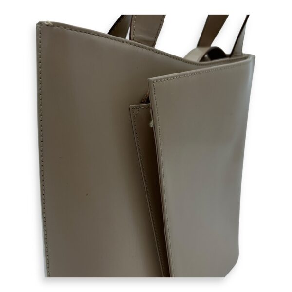 Gancini Silver Top Handle Bag in Calfskin, Silver hardware - Image 10