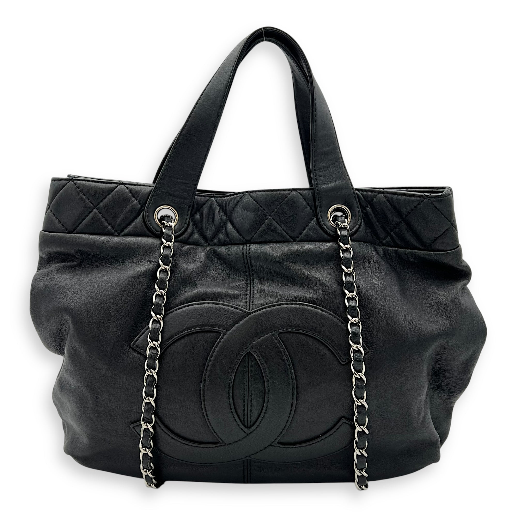 Trianon Shopping Black Tote Bag in Lambskin, Silver hardware