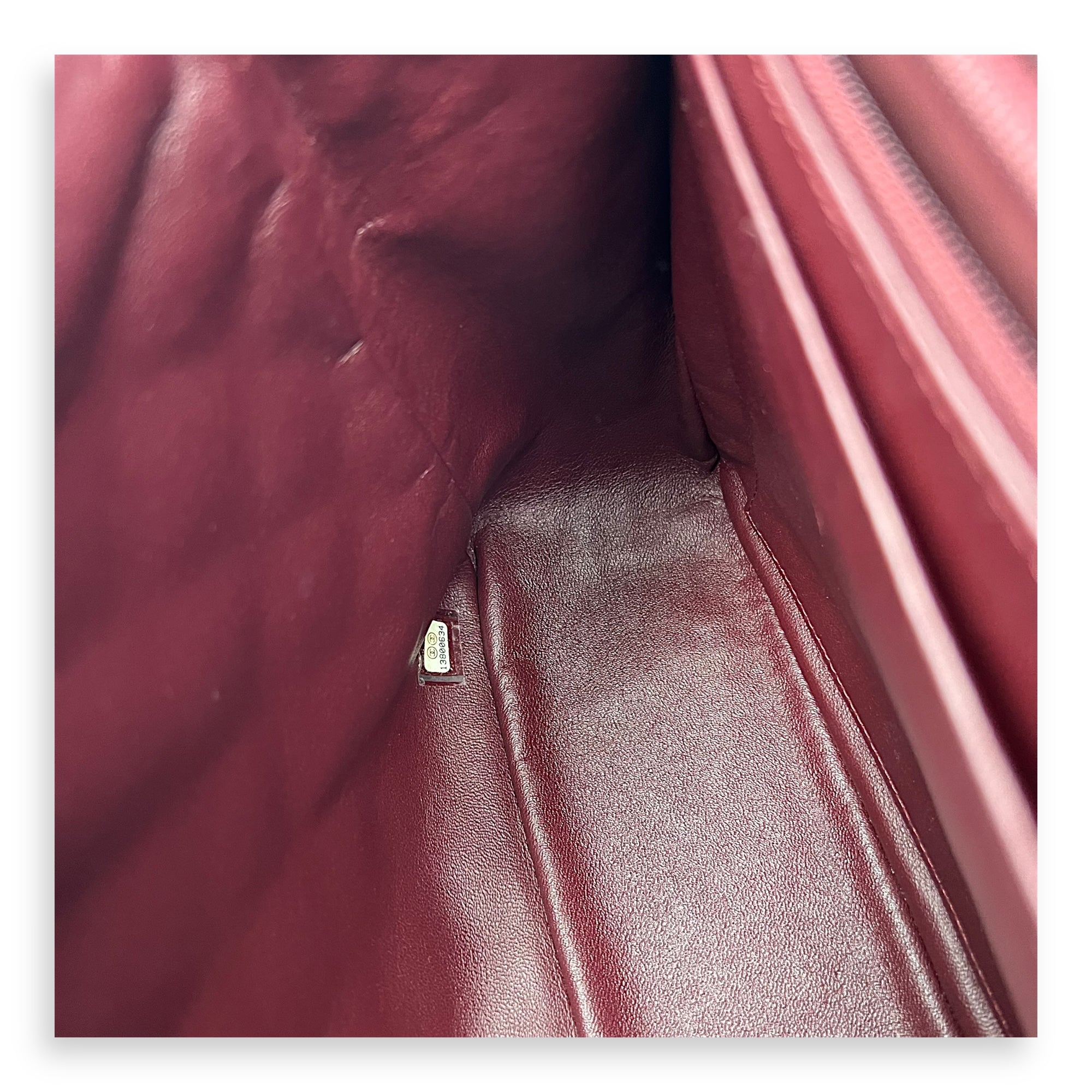 Classic Maxi Black Shoulder Bag in Lambskin, Silver hardware - Image 19