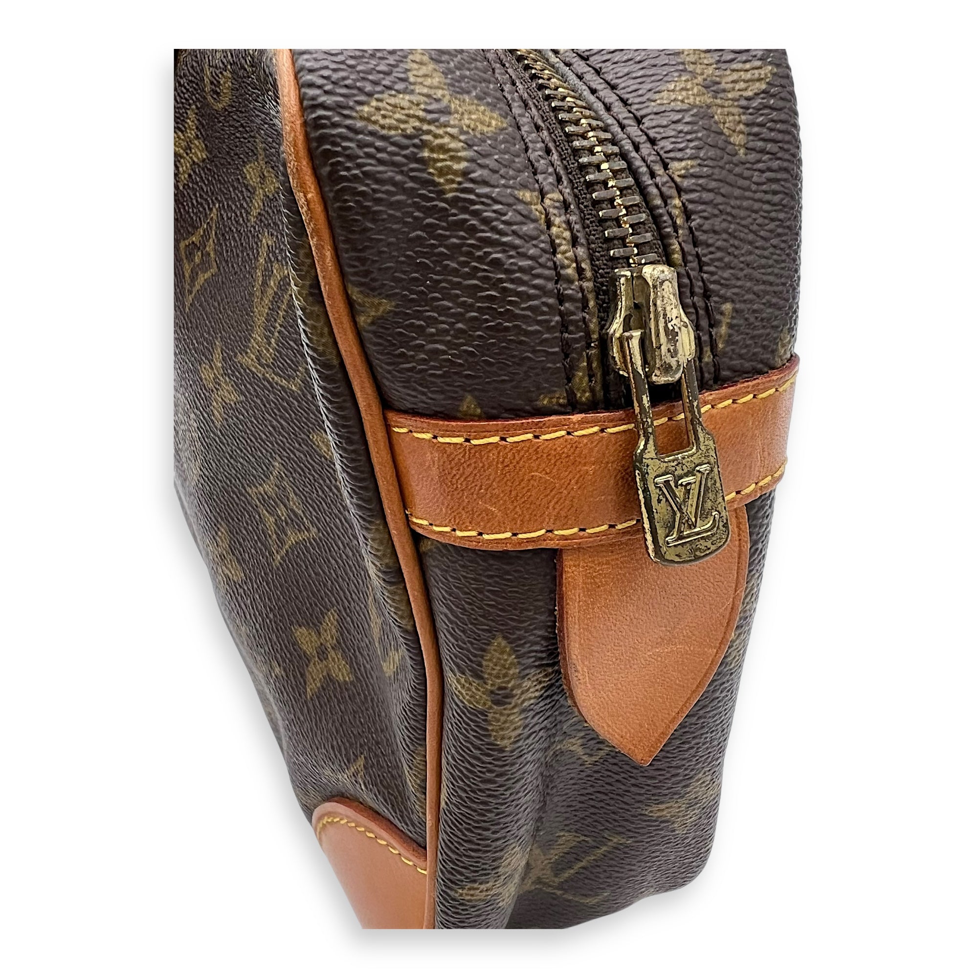 Compiegne Brown Pouch in Monogram Coated Canvas, Gold hardware - Image 10