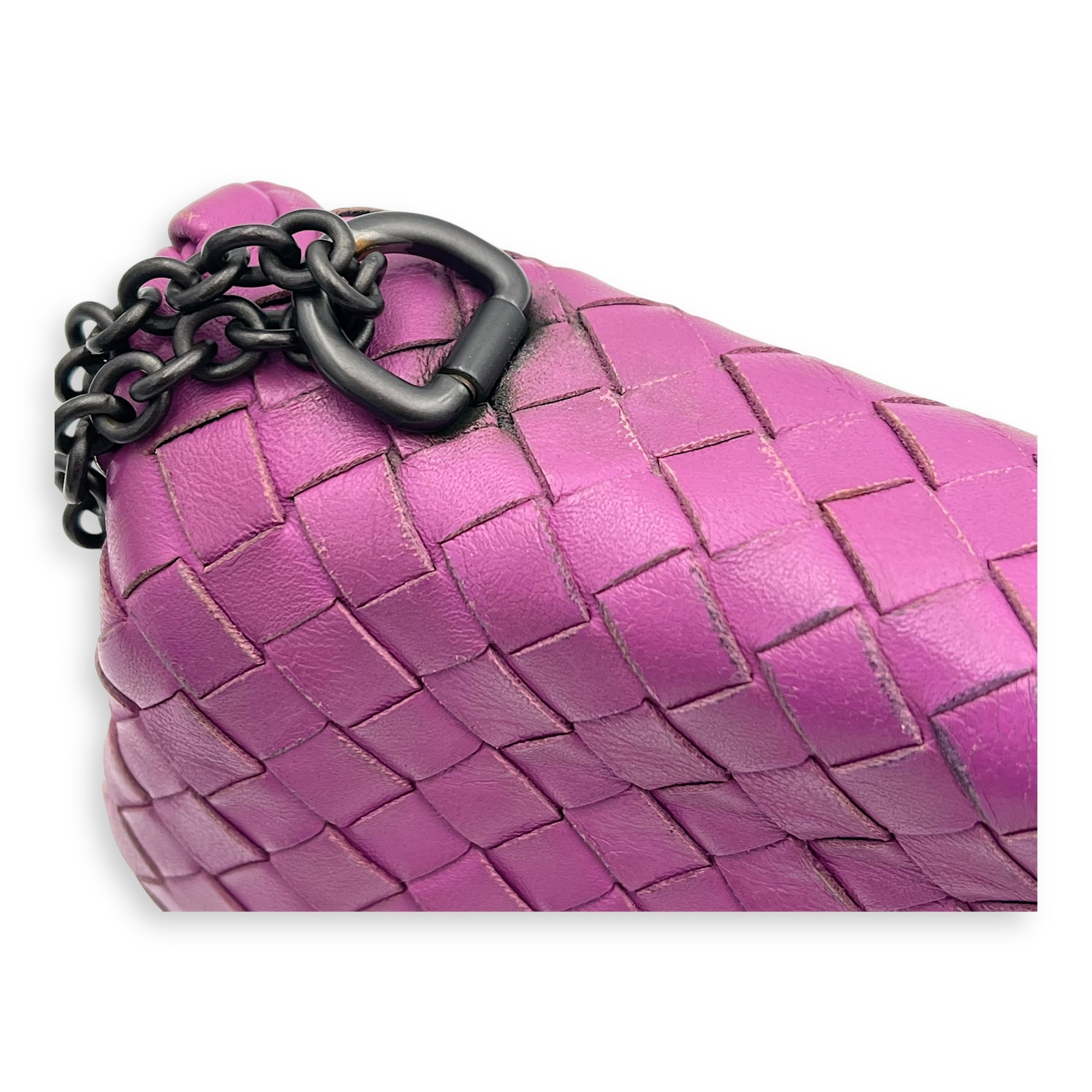 Intrecciato Shoulder Bag Purple in Lambskin, Ruthenium hardware - Image 16