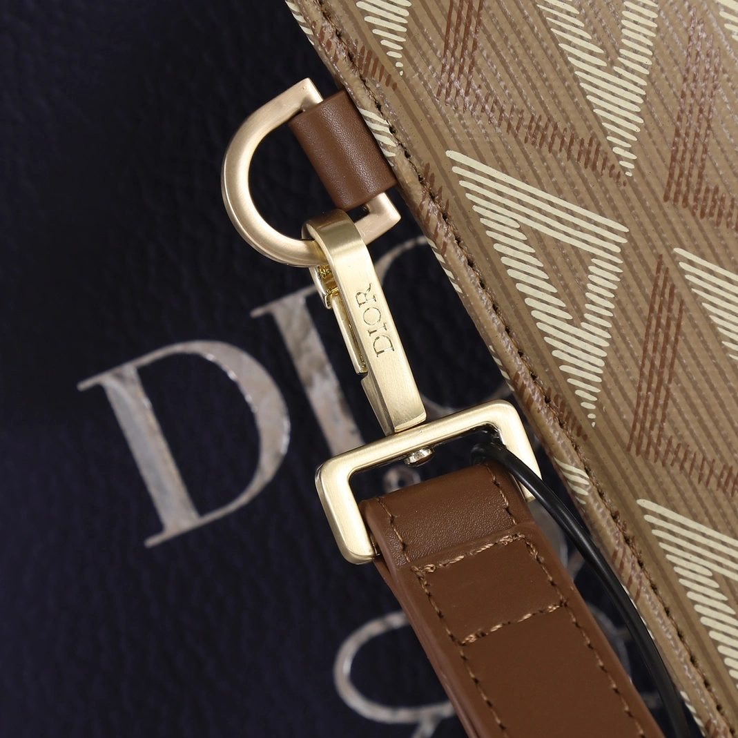 Affordable 9748 Christian Dior AAA Man Wallets - Image 4