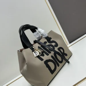 AllSeason 514 Christian Dior AAA Quality Handbags For Women