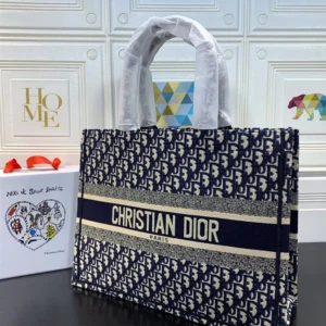 Christian Dior AAA Handbags AllSeason 5419