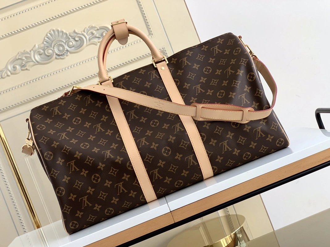 Comfortable 731 Louis Vuitton Travel Bags