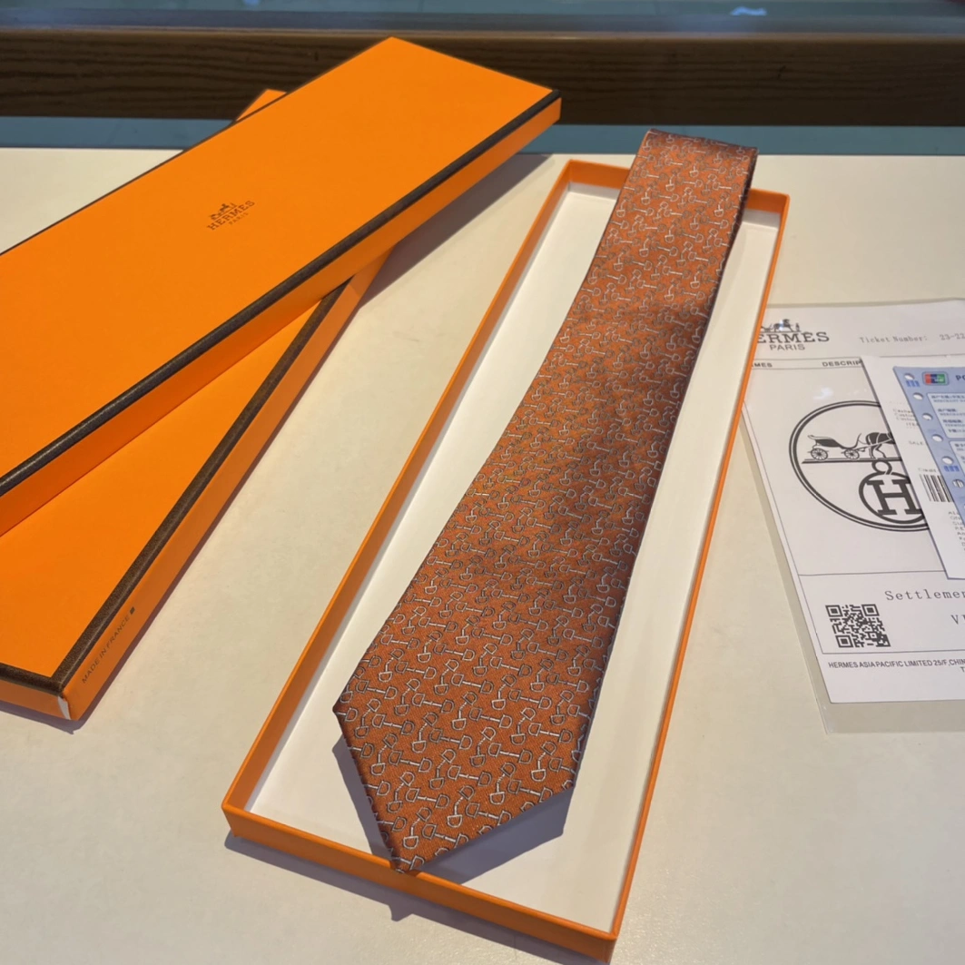 Hermes Necktie For Men Minimalist 7359