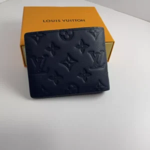 Louis Vuitton AAA Quality Wallets Classic 868