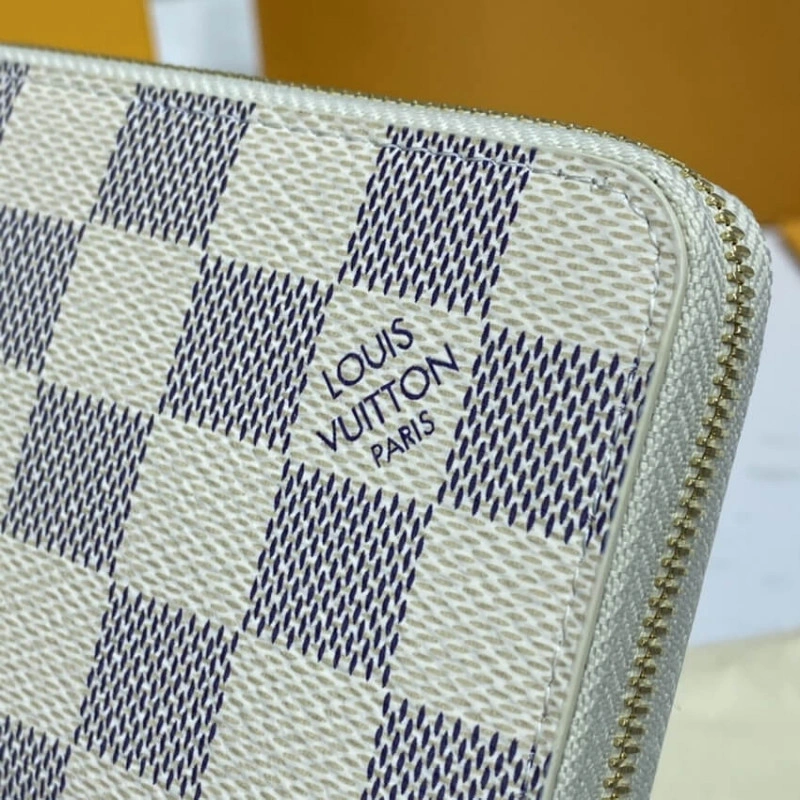 2 large g Louis Vuitton Damier Azur Zippy Coin Purse Beige - Image 6