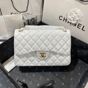CHANEL FLAP BAG 30CM StreetReady 393